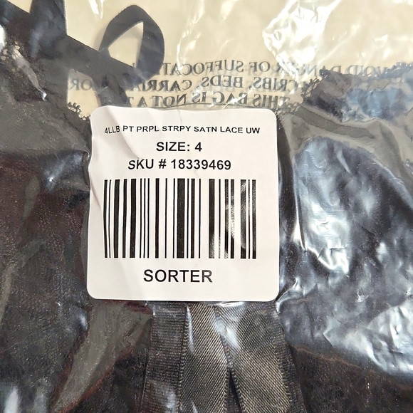 ❤️NWT VINTAGE TORRID SATIN & LACE RETRO STRAPPY, UNDERWIRE BRALETTE - PLUS SIZE - Picture 8 of 10